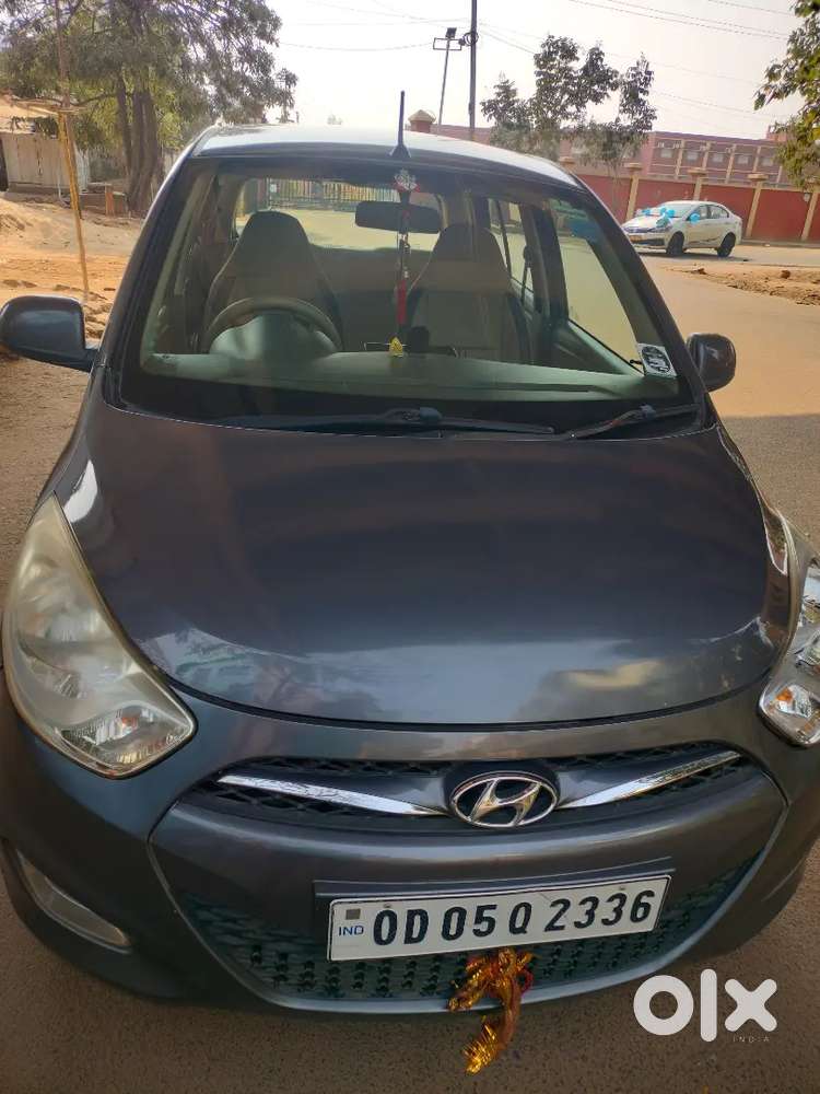 Hyundai I10 2015 Petrol 135000 Km Driven