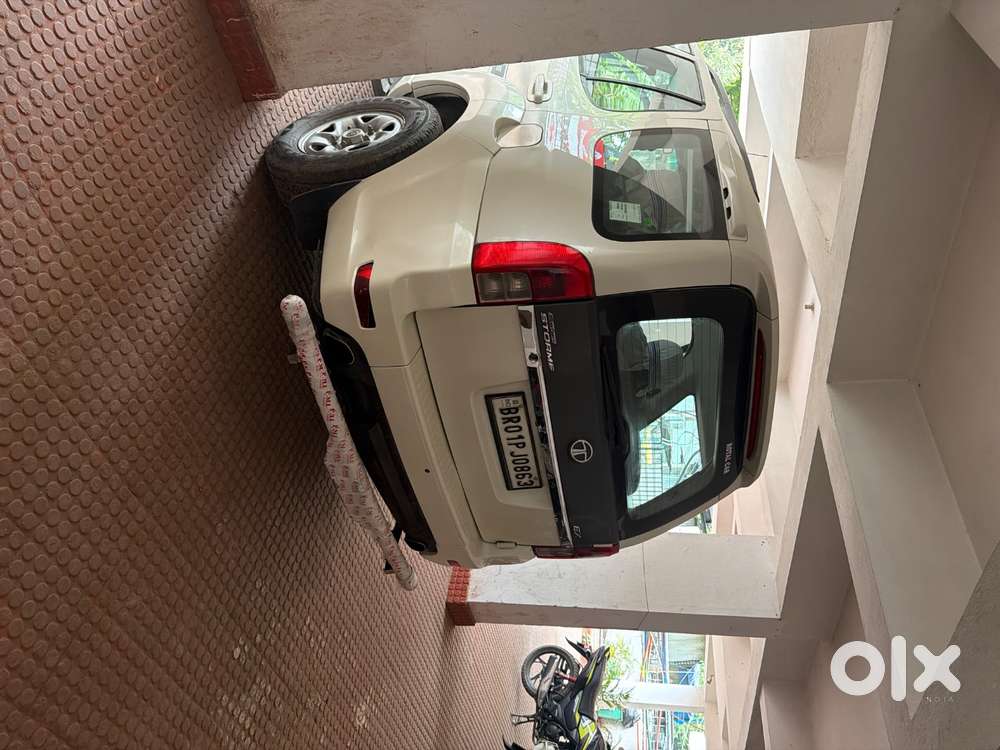 Car Bahut Ache Condition Mein Hai