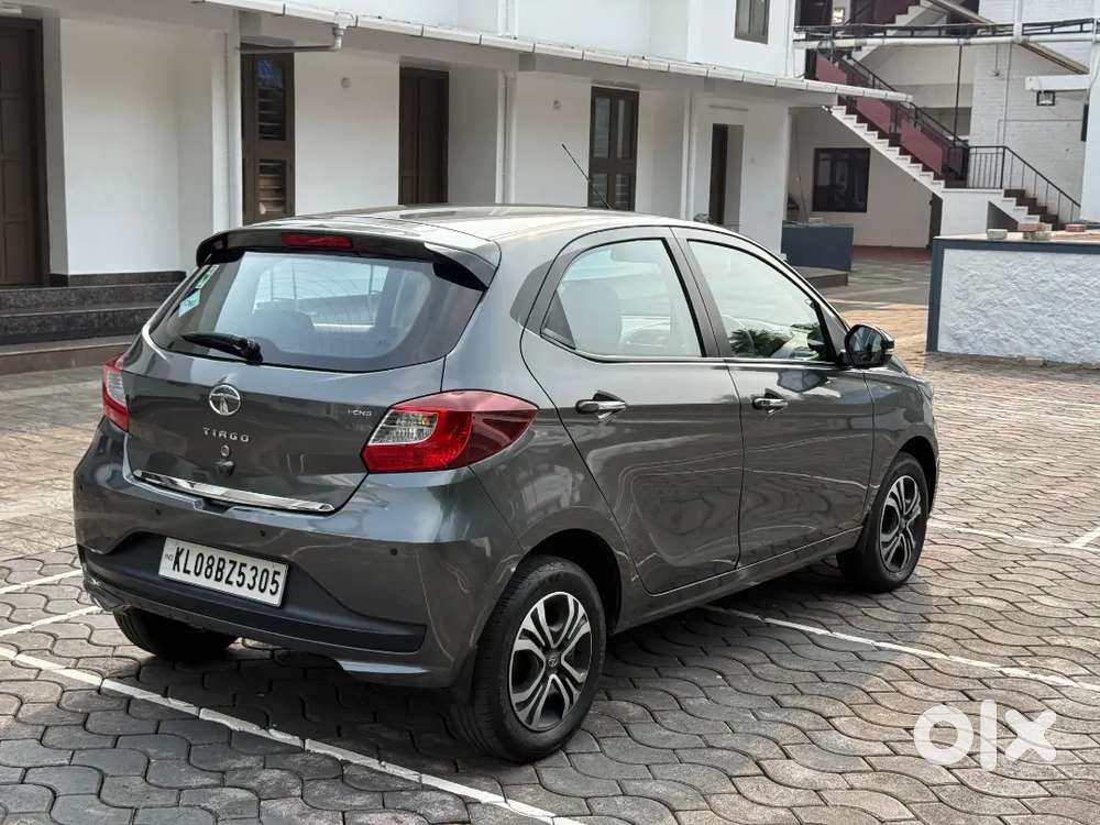 Tata Tiago 2022 Petrol+cng 20000 Km Driven