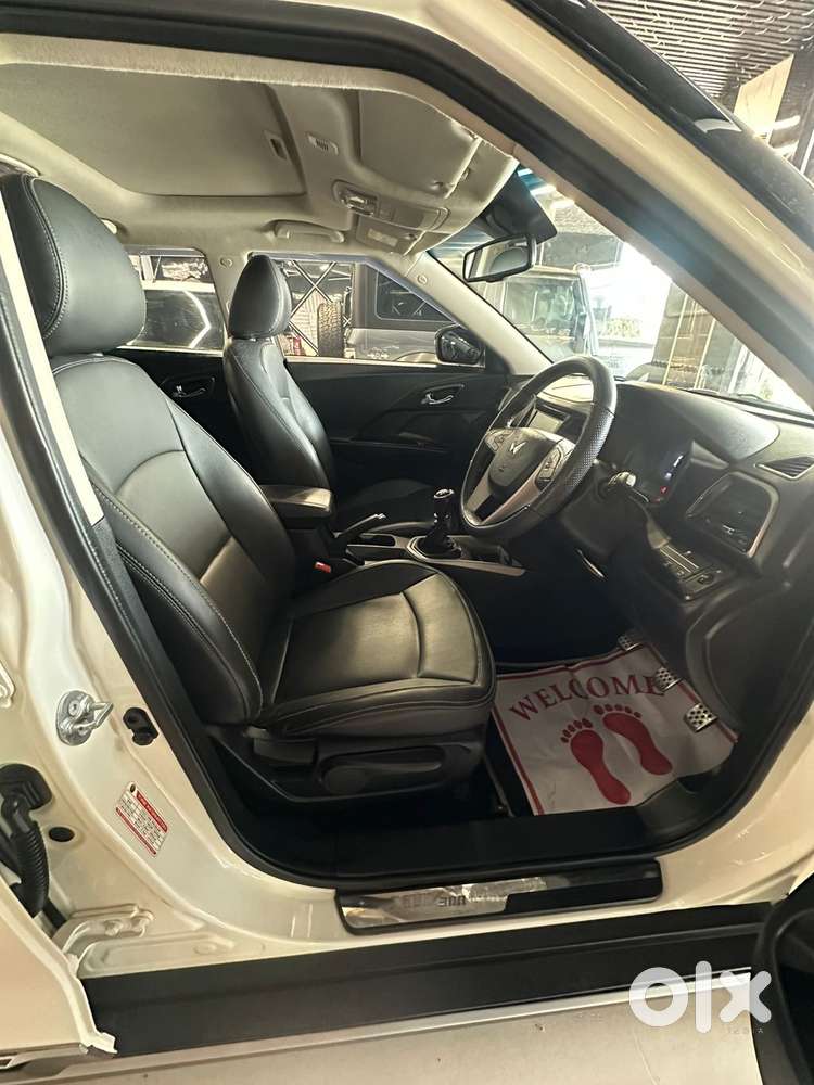 Mahindra Xuv300 W8 Option, 2023, Petrol