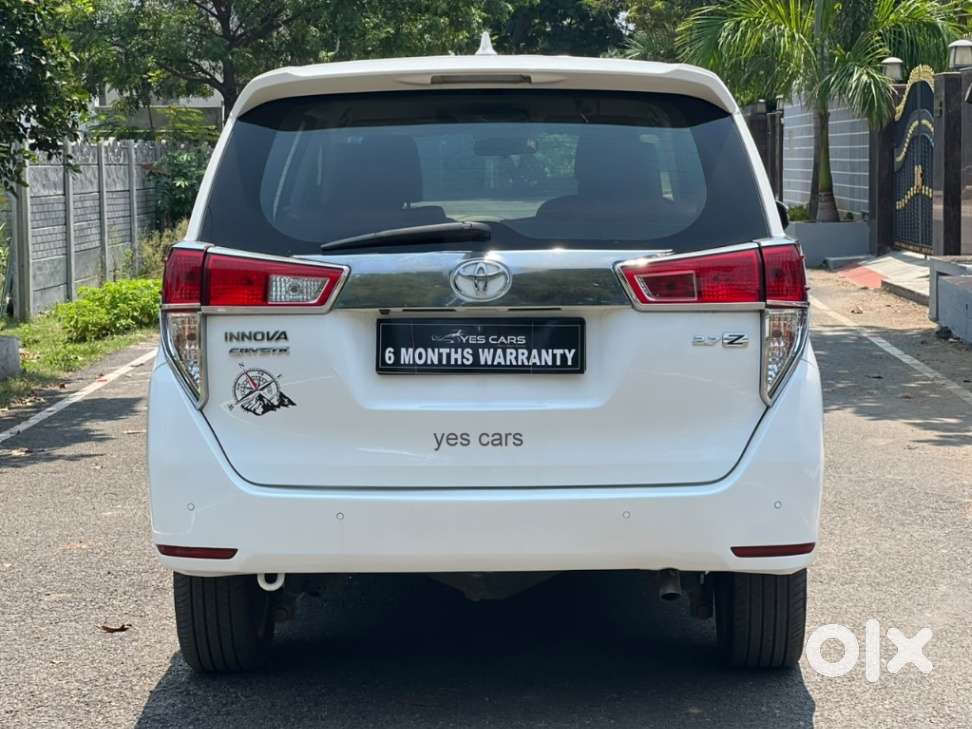 Toyota Innova Crysta 2.8 Z, 2022, Petrol