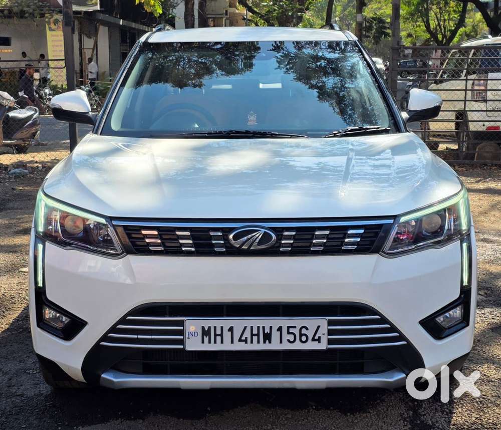 Mahindra Xuv300 W8 1.2 Petrol Dual Tone, 2019, Petrol