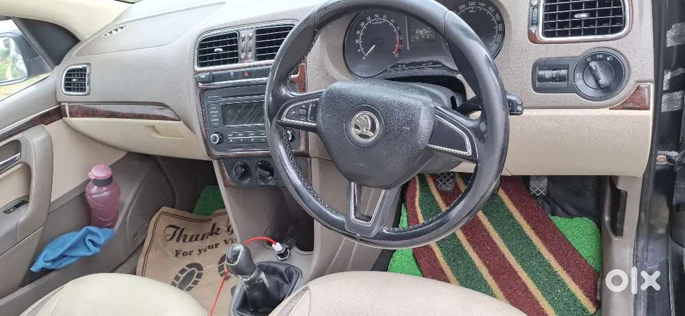 Skoda Rapid 1.6 Active 2014