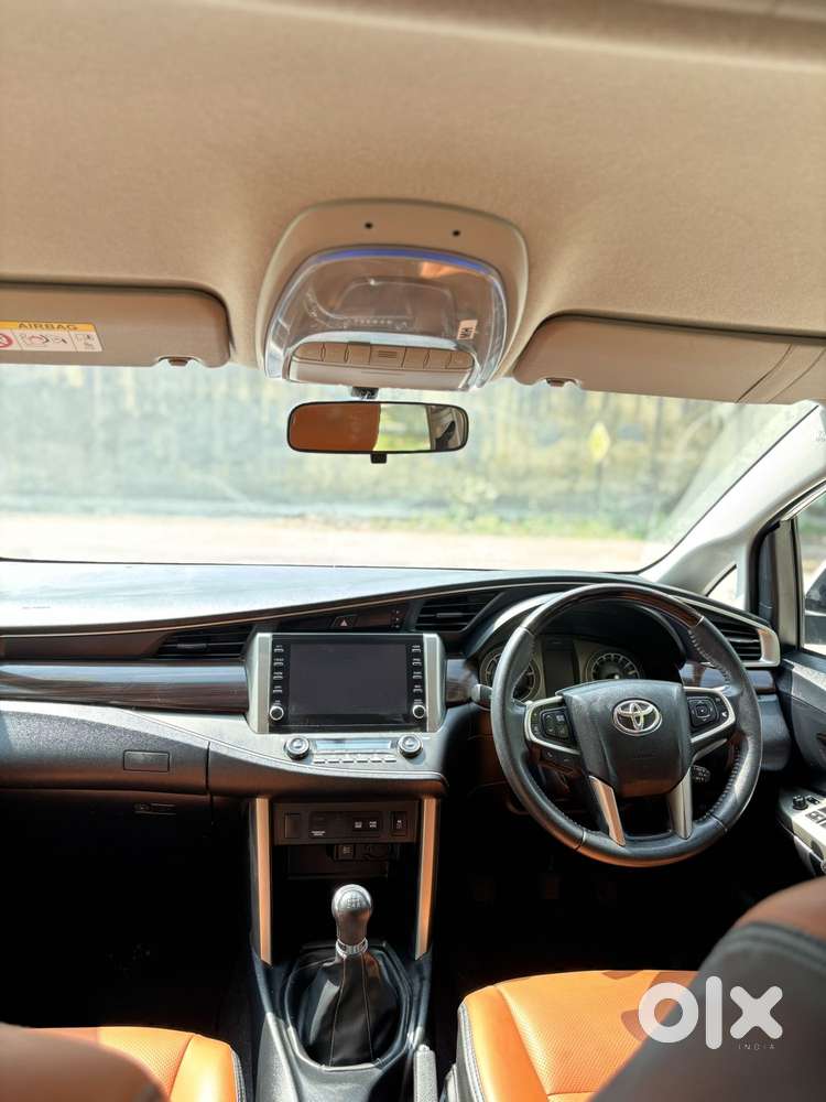 Toyota Innova Crysta 2.4 V 8 Str, 2024, Diesel