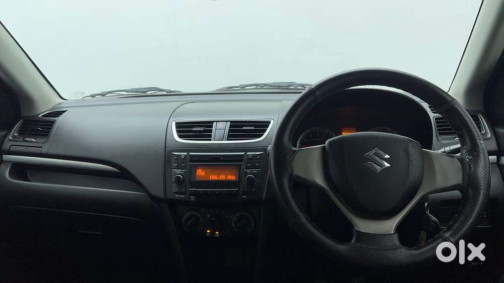 Maruti Suzuki Swift Vvt Vxi, 2015, Petrol