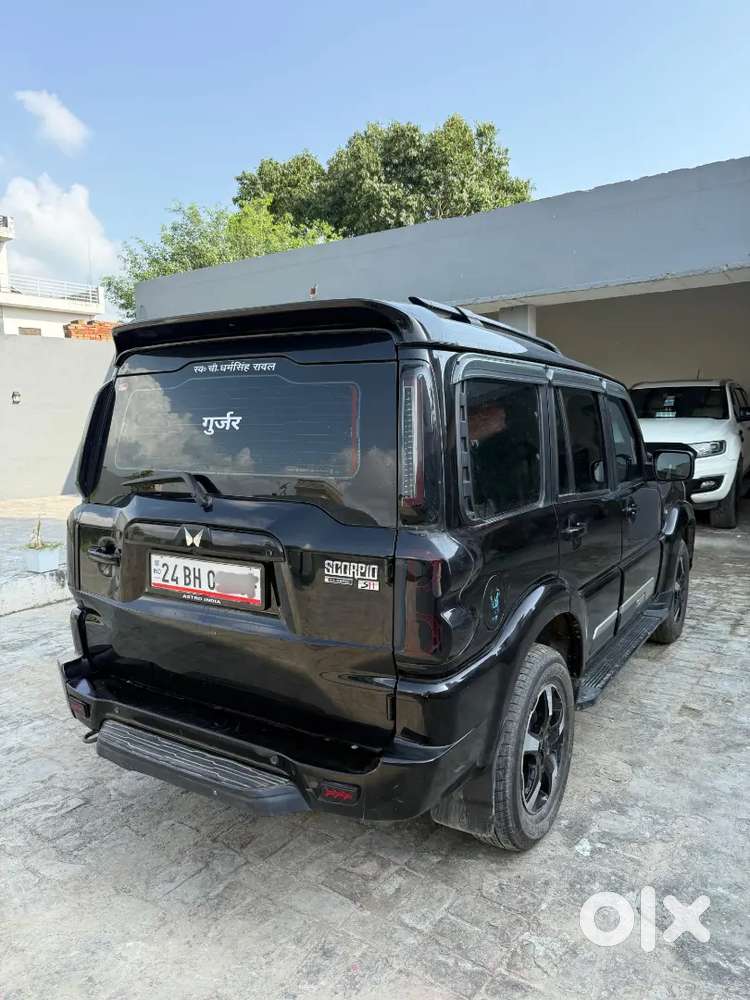 Mahindra Scorpio Classic 2024 Diesel Manual