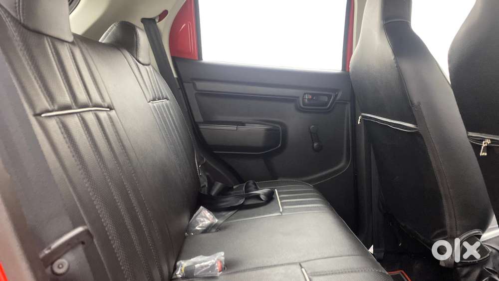 Maruti Suzuki S-presso Vxi Opt, 2022, Petrol