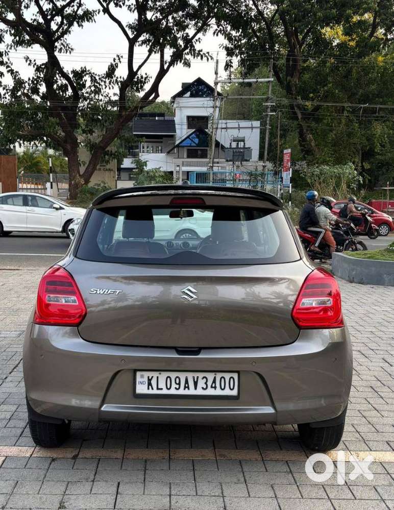 Maruti Suzuki Swift 2018 Amt Vxi, 2022, Petrol