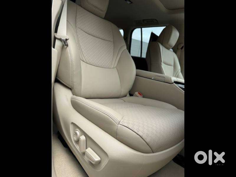 Toyota Land Cruiser Vx Premium, 2025, Diesel