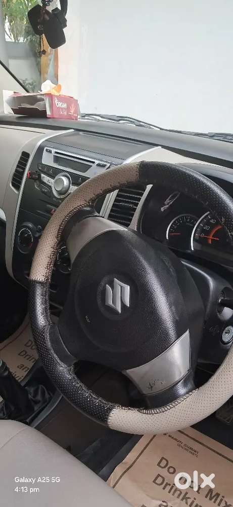 Single Owner Vehicle With No Issues And Metalic Chocolate Colour
