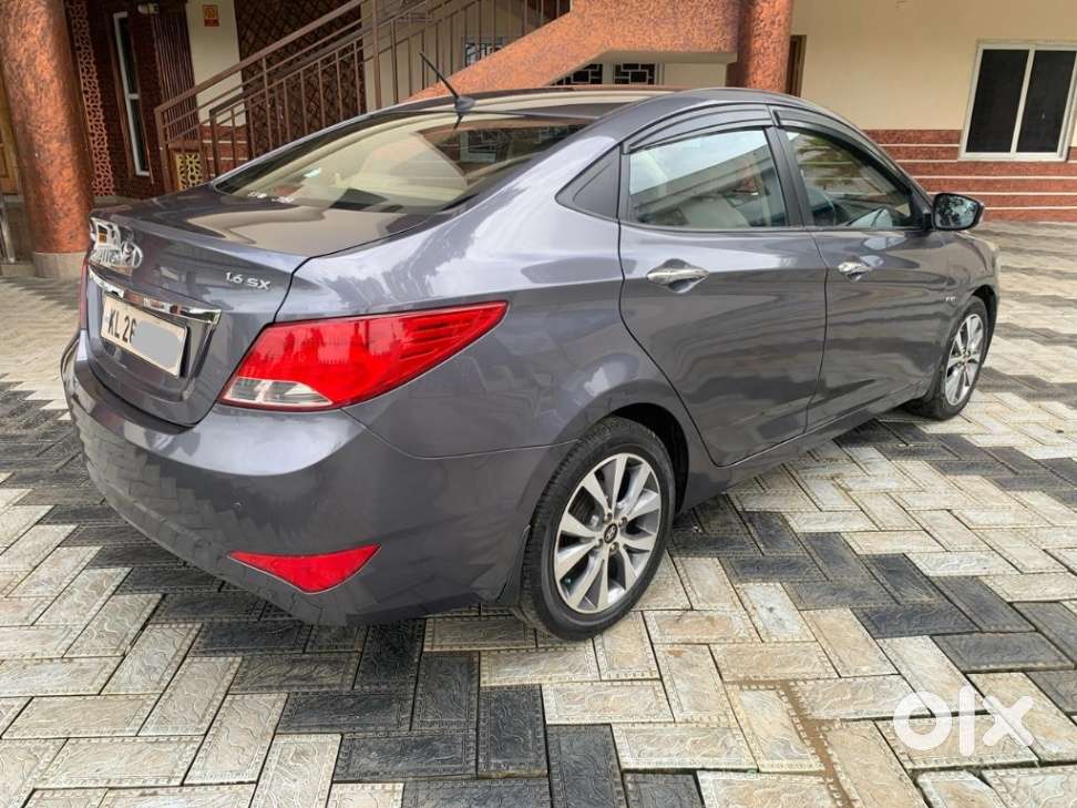 Hyundai Verna Fluidic 1.6 Vtvt Sx, 2015, Petrol