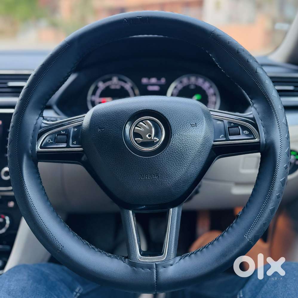 Skoda Superb Style 2.0 Tdi At, 2018, Diesel