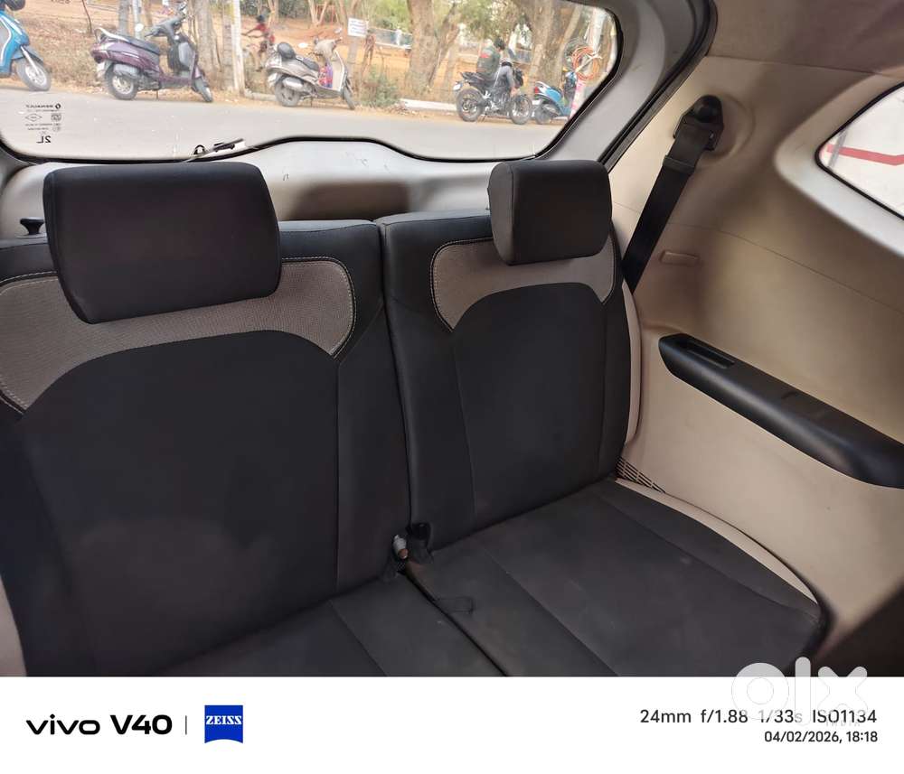 Renault Triber 1.0 Rxe, 2021, Petrol