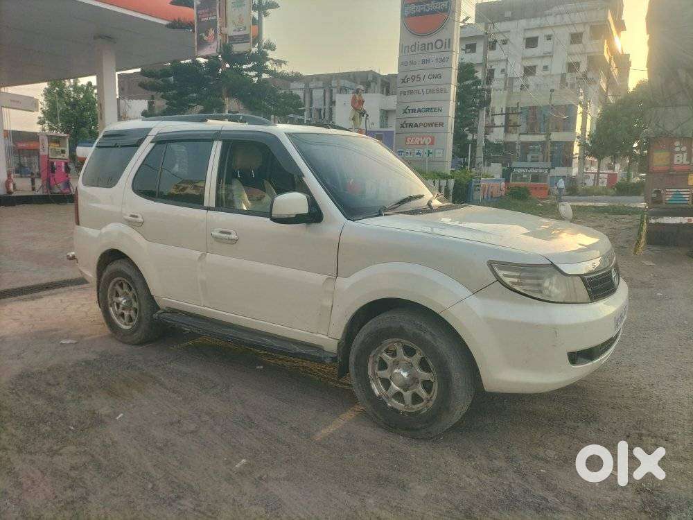 Tata Safari Storme Lx, 2013, Diesel