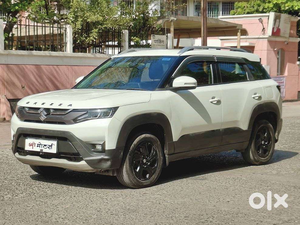 Maruti Suzuki Brezza 1.5 Zxi Smart Hybrid Dual Tone, 2023, Petrol