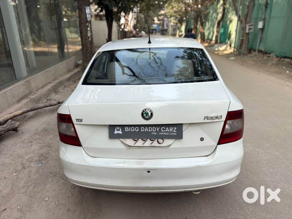 Skoda Rapid 1.6 Mpi Ambition, 2012, Diesel