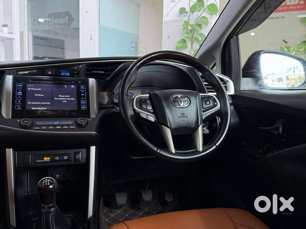 Toyota Innova Crysta 2.4 V 8 Str, 2020, Diesel