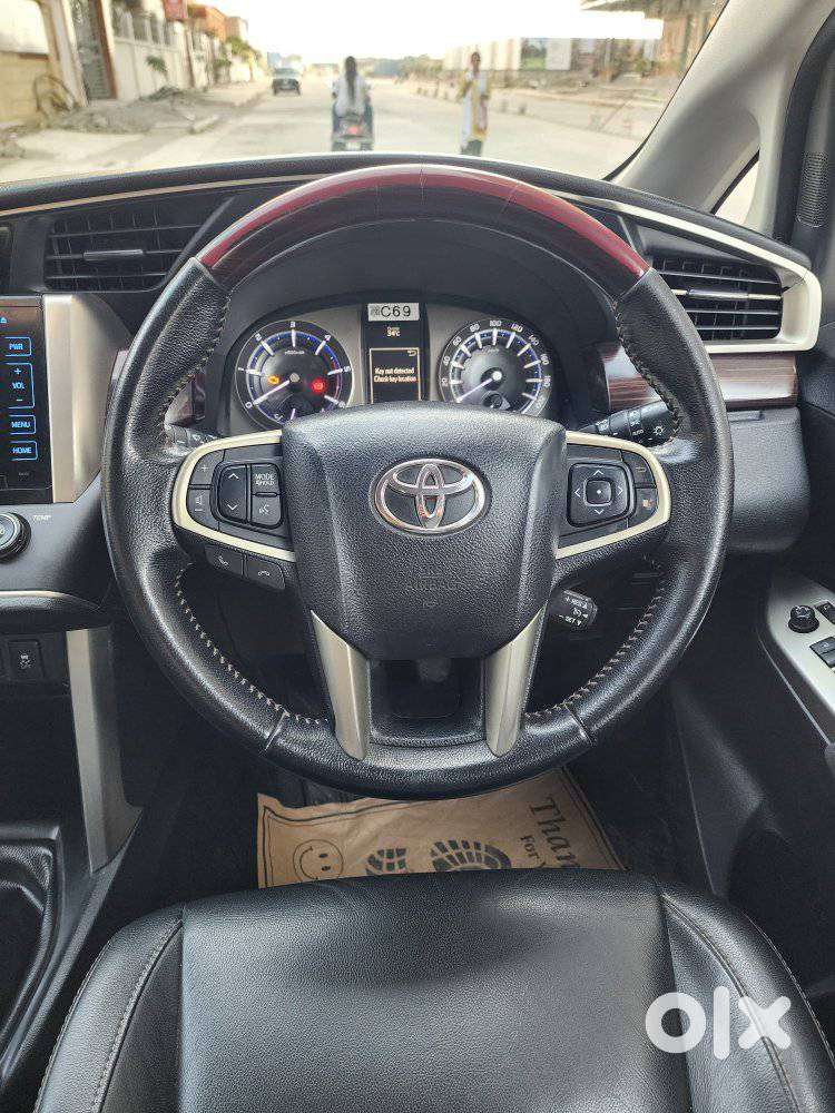 Toyota Innova Crysta 2.4 Z 7 Str, 2017, Diesel