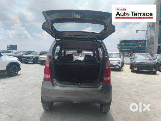 Maruti Suzuki Wagon R Amt Vxi, 2017, Petrol