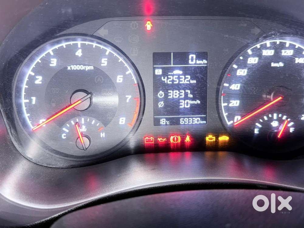 Hyundai Verna 2022 Petrol 69000 Km Driven