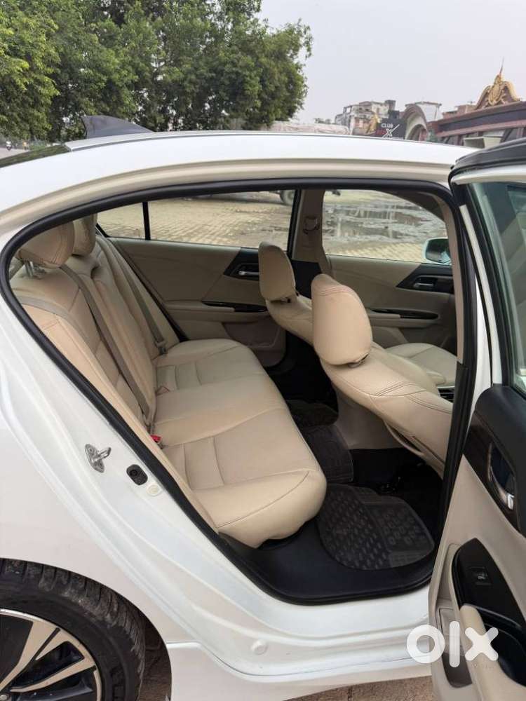 Honda Accord Hybrid Cvt, 2017, Petrol