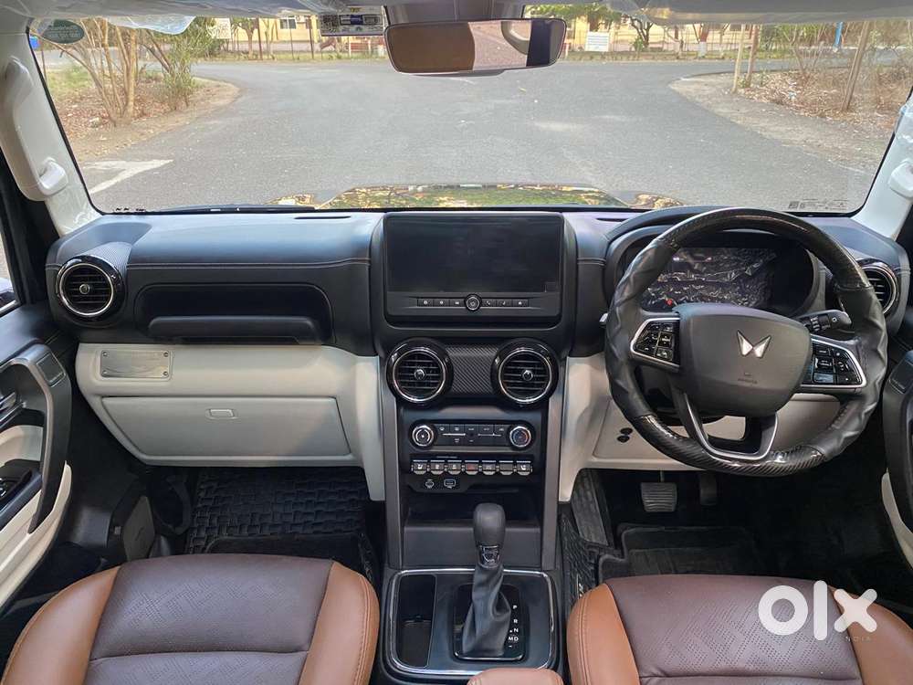 Mahindra Thar Roxx Ax7l Rwd Diesel At, 2025, Diesel