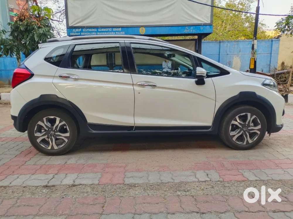Honda Jazz [ ] 1.2 Vx I-vtec Mt, 2017, Petrol