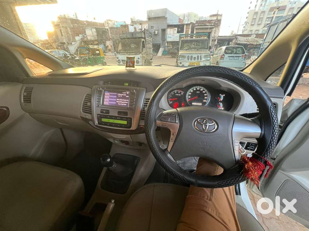 Toyota Innova 2.5 V 7 Str, 2014, Diesel