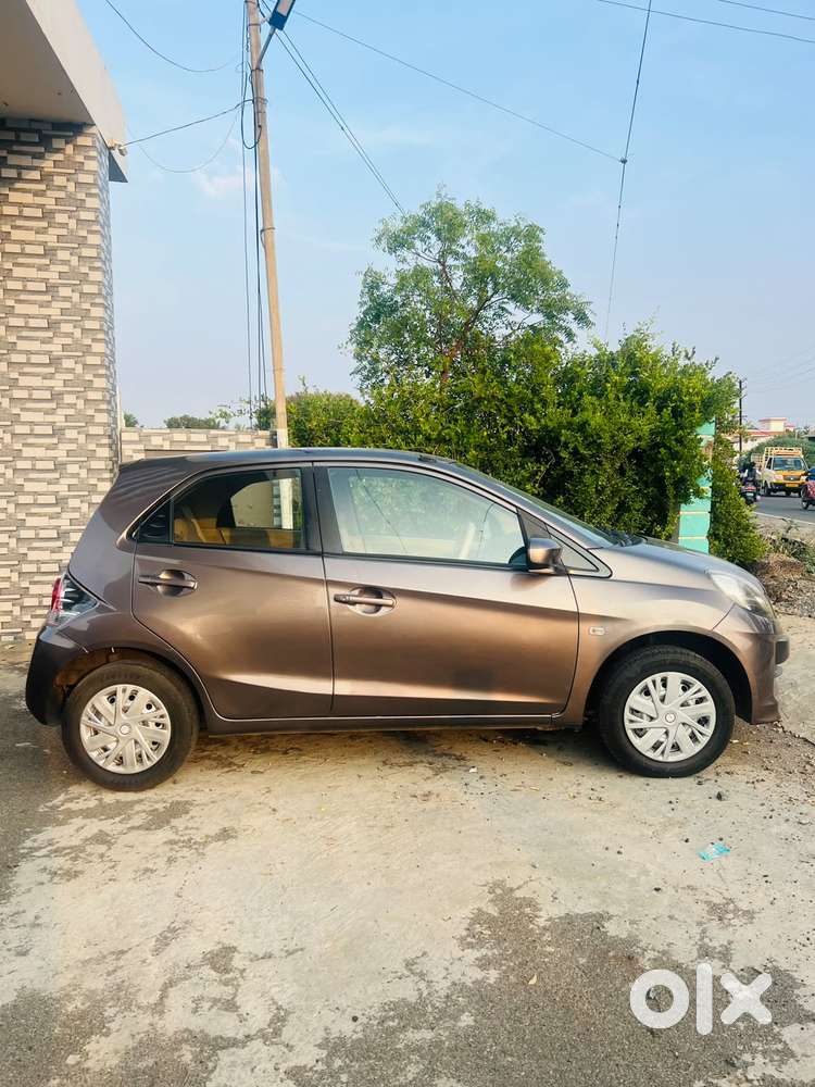 Honda Brio E Mt, 2014, Petrol