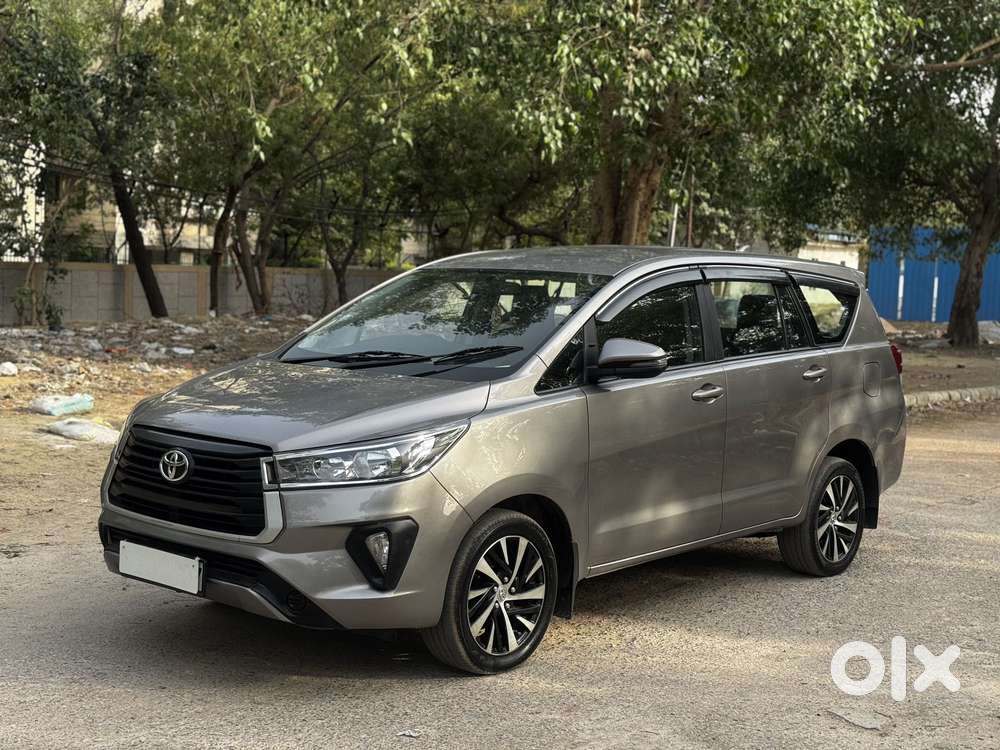 Toyota Innova Crysta [2020-ongoing] 2.4 Gx 7 Str, 2022, Diesel