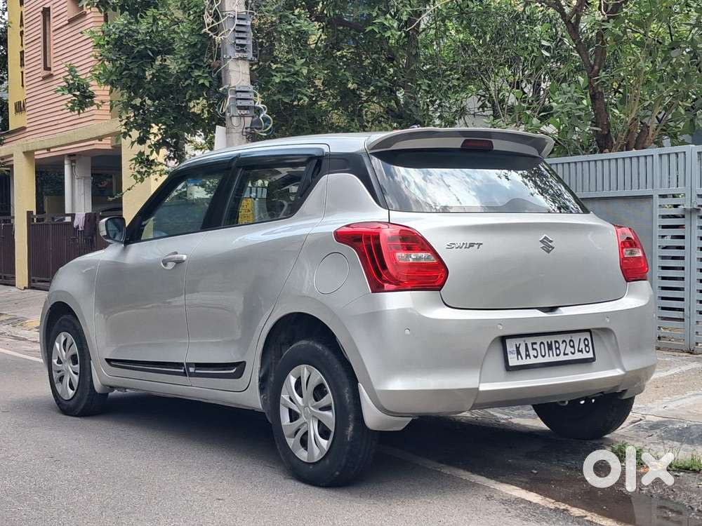 Maruti Suzuki Swift Vxi Optional, 2022, Petrol