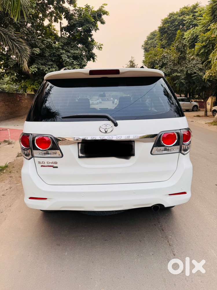 Toyota Fortuner 3.0 4x4 Manual, 2015, Diesel