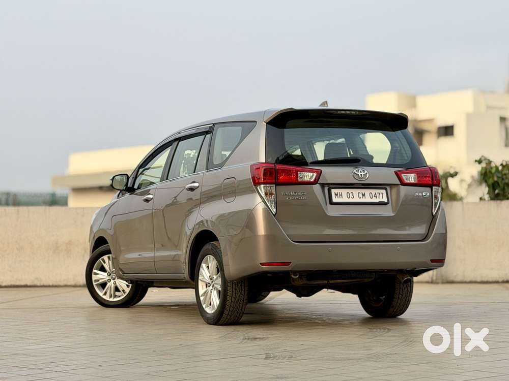 Toyota Innova Crysta 2.8z Automatic, 2016, Diesel