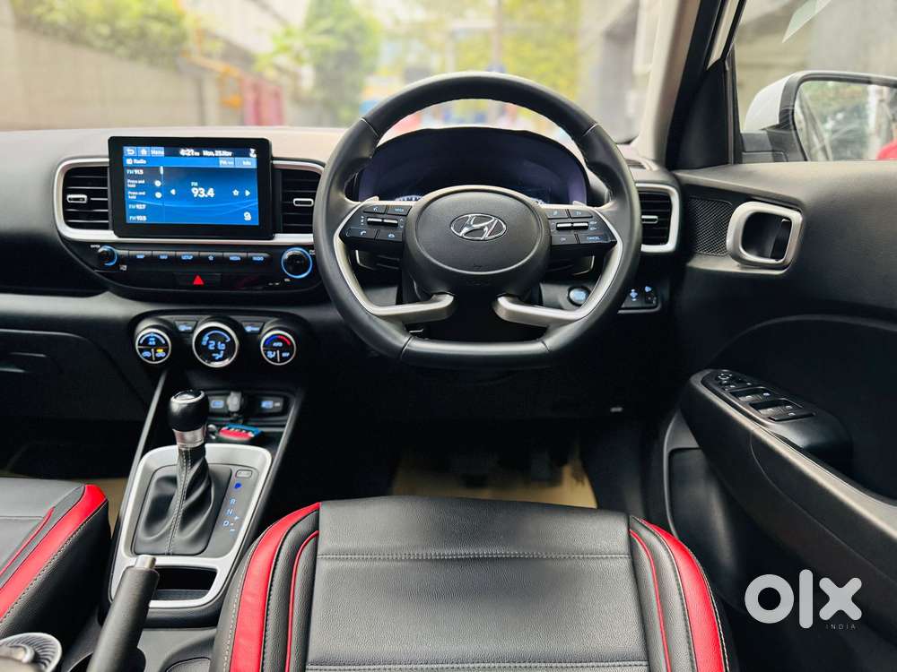 Hyundai Venue Sx Plus Turbo Dct, 2022, Petrol