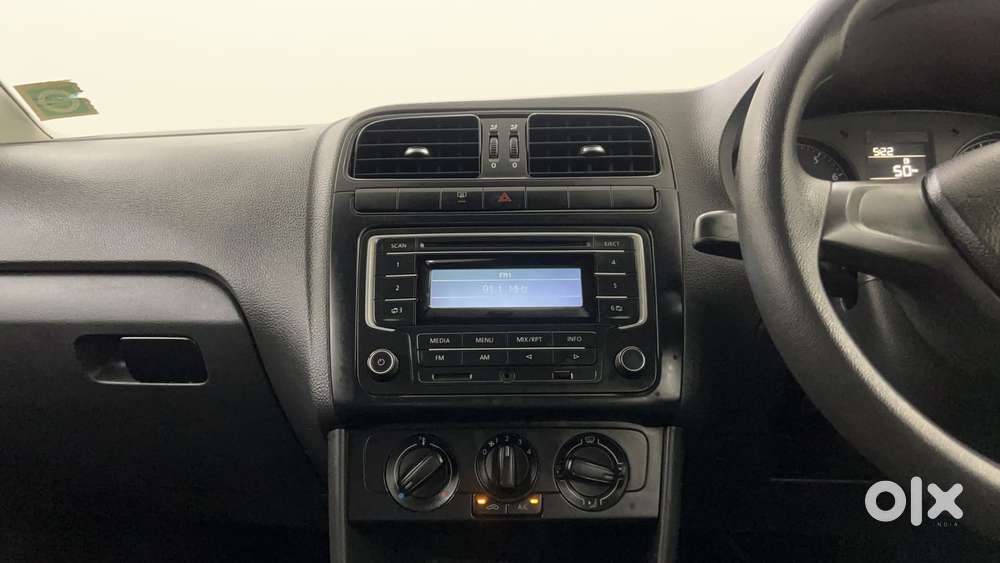 Volkswagen Polo Petrol Comfortline 1.2l, 2015, Petrol