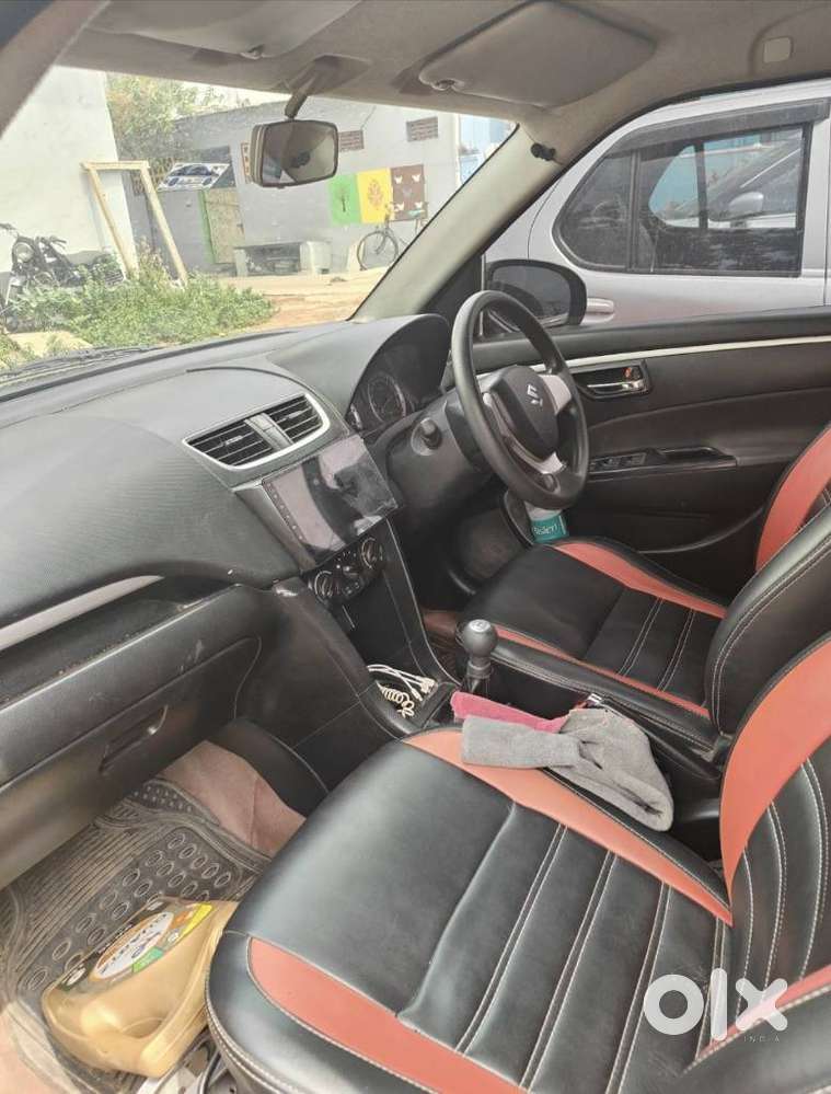 Maruti Suzuki Swift Vxi 1.2 Abs Bs-iv, 2012, Petrol