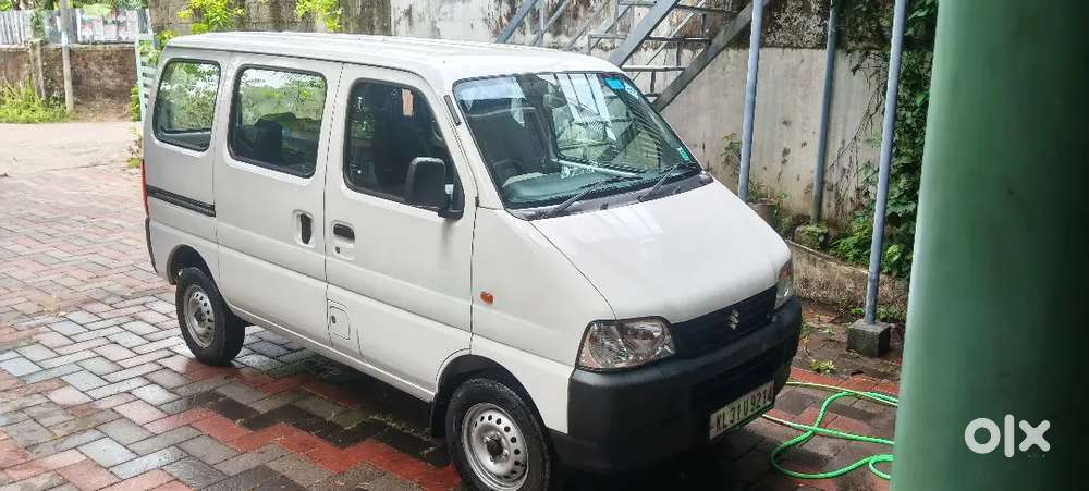 Maruti Suzuki Eeco 2025 Cng & Hybrids 7000 Km Driven