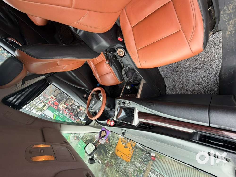 Toyota Innova Crysta 2017