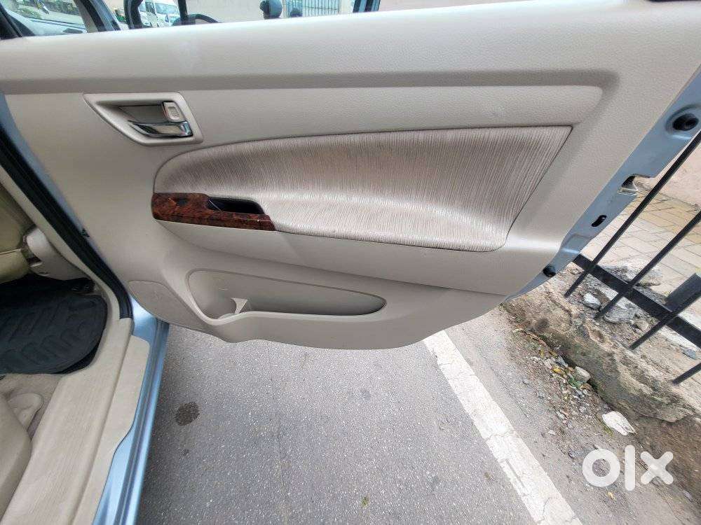 Maruti Suzuki Ertiga 1.5 Zxi, 2013, Petrol