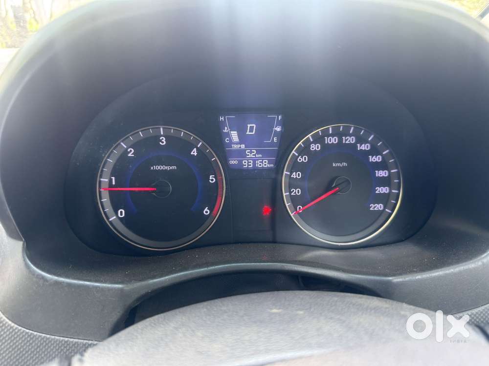 Hyundai Verna 2015-2016 1.6 Crdi Sx, 2013, Diesel