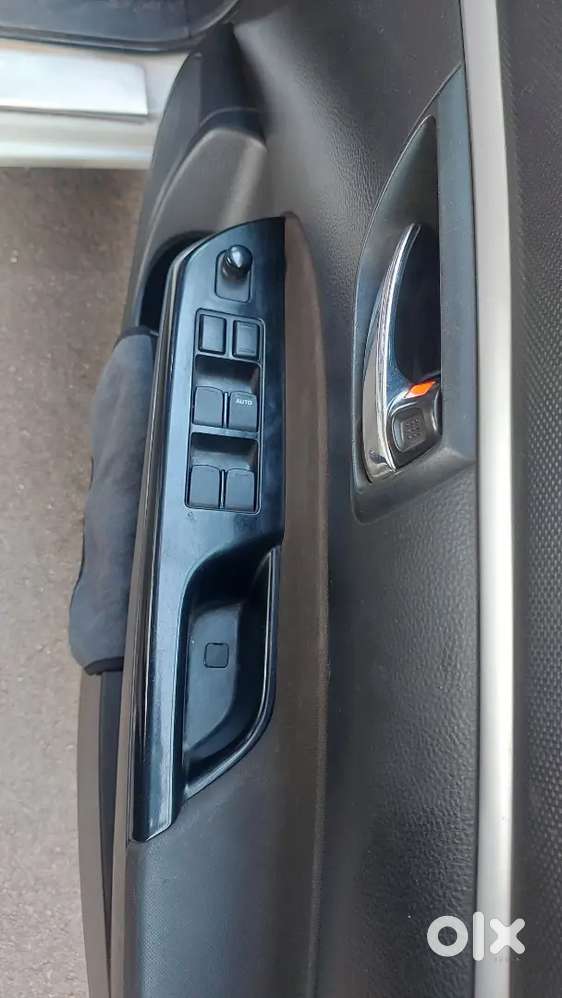 Maruti Suzuki Swift 2012 Vdi