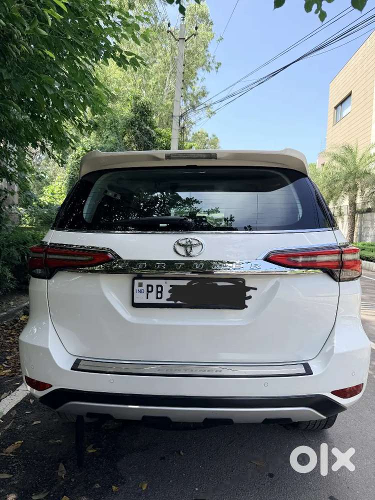 Toyota Fortuner 2023 Diesel Automatic