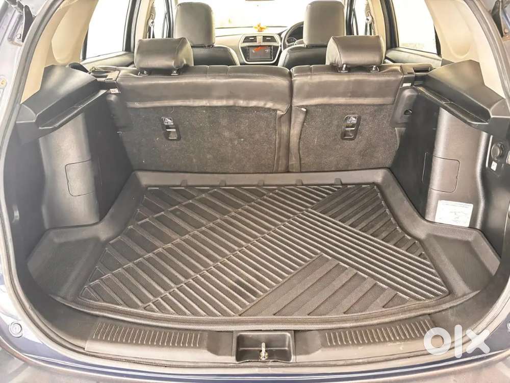 Year -2021
S Cross Amt Petrol 
New Brnd Tyres 
No Scratches 
Show Room
