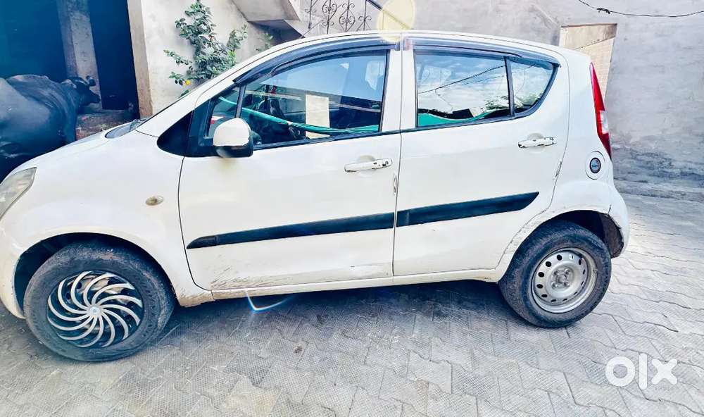 Maruti Suzuki Ritz 2010 Petrol 80000 Km Driven
