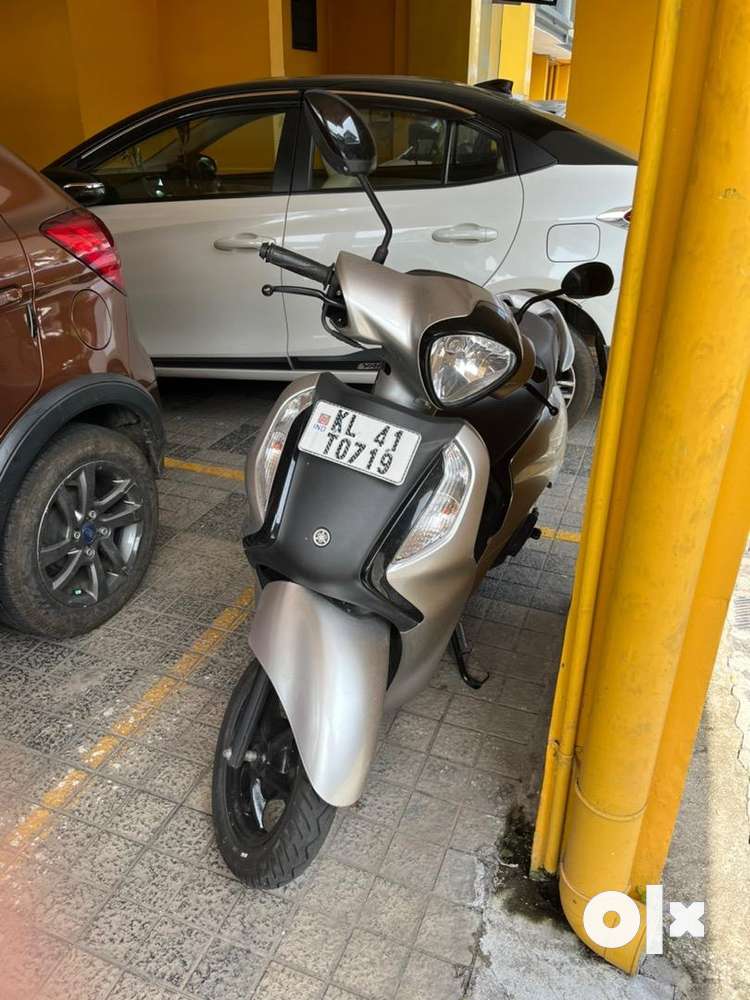 olx yamaha fascino