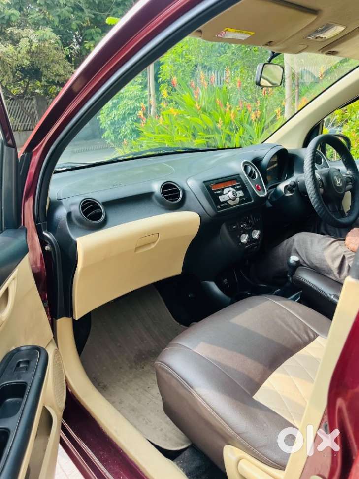 Honda Mobilio V I-dtec, 2014, Diesel