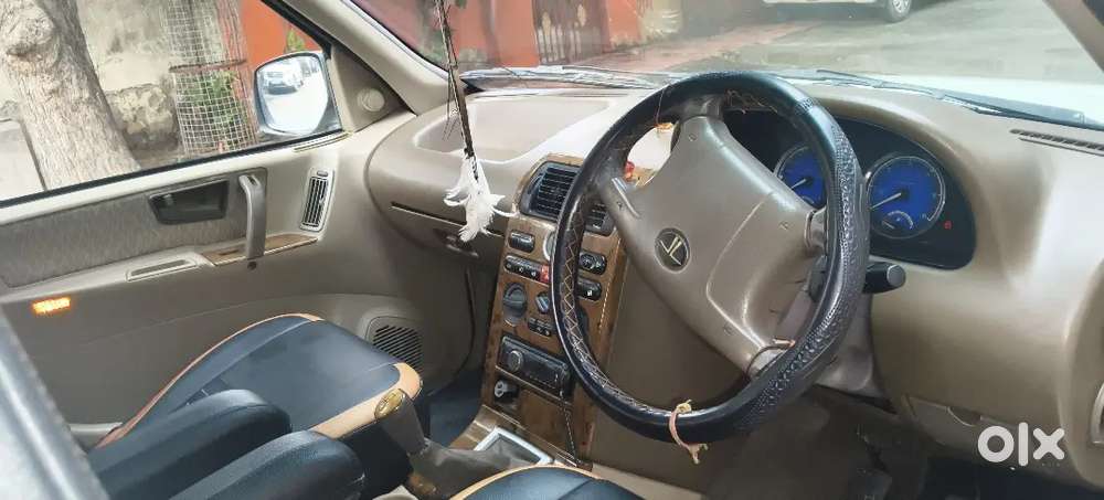 Tata Safari Dicor 2011