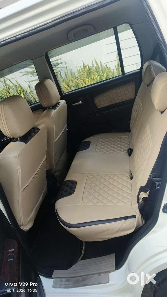 Maruti Suzuki Wagon R 1.0 Vxi Plus Amt, 2018, Petrol