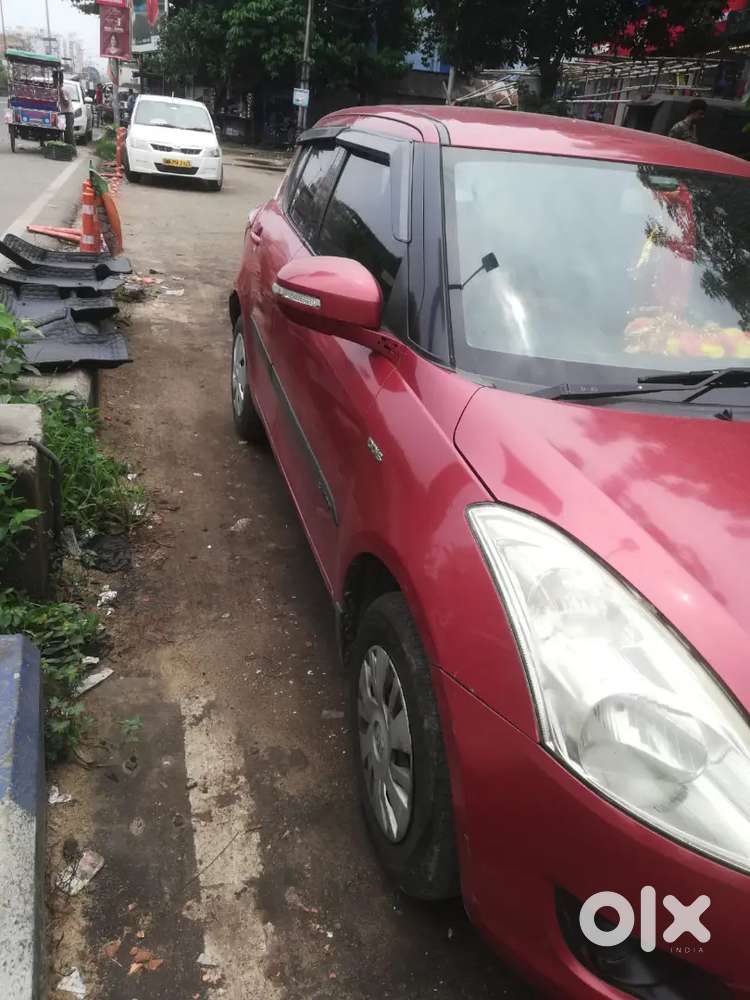 Maruti Suzuki Swift 2012
