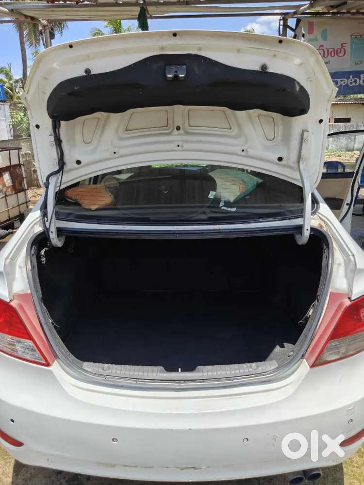 Hyundai Verna 2012 Diesel Well Maintained